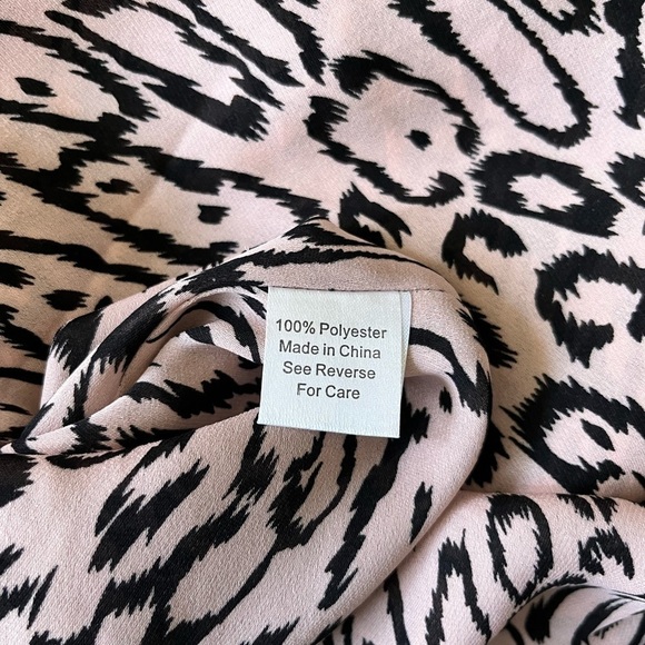 Parker Strapless Pink Leopard Print Pleated Summer Beachy Mini dress - Picture 6 of 10